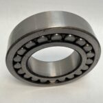 Spherical roller bearing – Straight Bore, 90 mm ID, 160 mm OD, 40 mm Width, Open, CN Internal clearance.