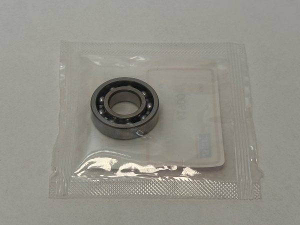 Deep Groove Ball Bearing – Straight Bore, 10 mm ID, 22 mm OD, 6 mm Width, Open 4 pcs