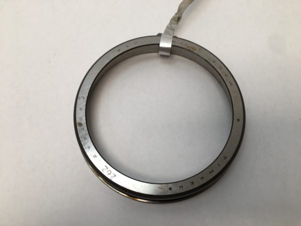 Tapered Roller Cup – 4.2500″ Cup Outer Diameter, 0.7500″ Cup Width, 4.4022″ Flange Outer Diameter, class 2, High Alloy Steel.