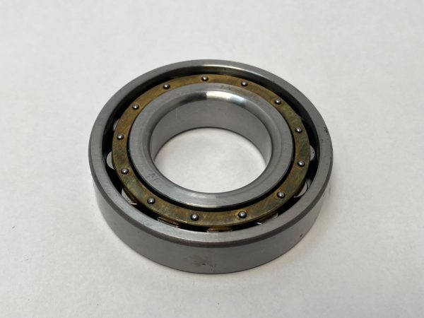 Cylindrical Roller Bearing – Straight Bore, 40 mm ID, 80 mm OD, 18 mm Width, 1 Row, CN Internal clearance.