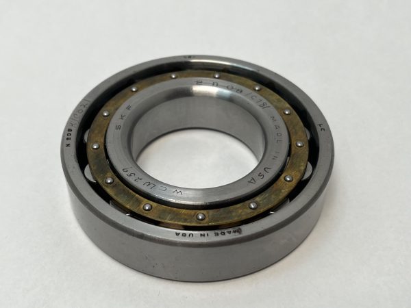 Cylindrical Roller Bearing – Straight Bore, 40 mm ID, 80 mm OD, 18 mm Width, 1 Row, CN Internal clearance.