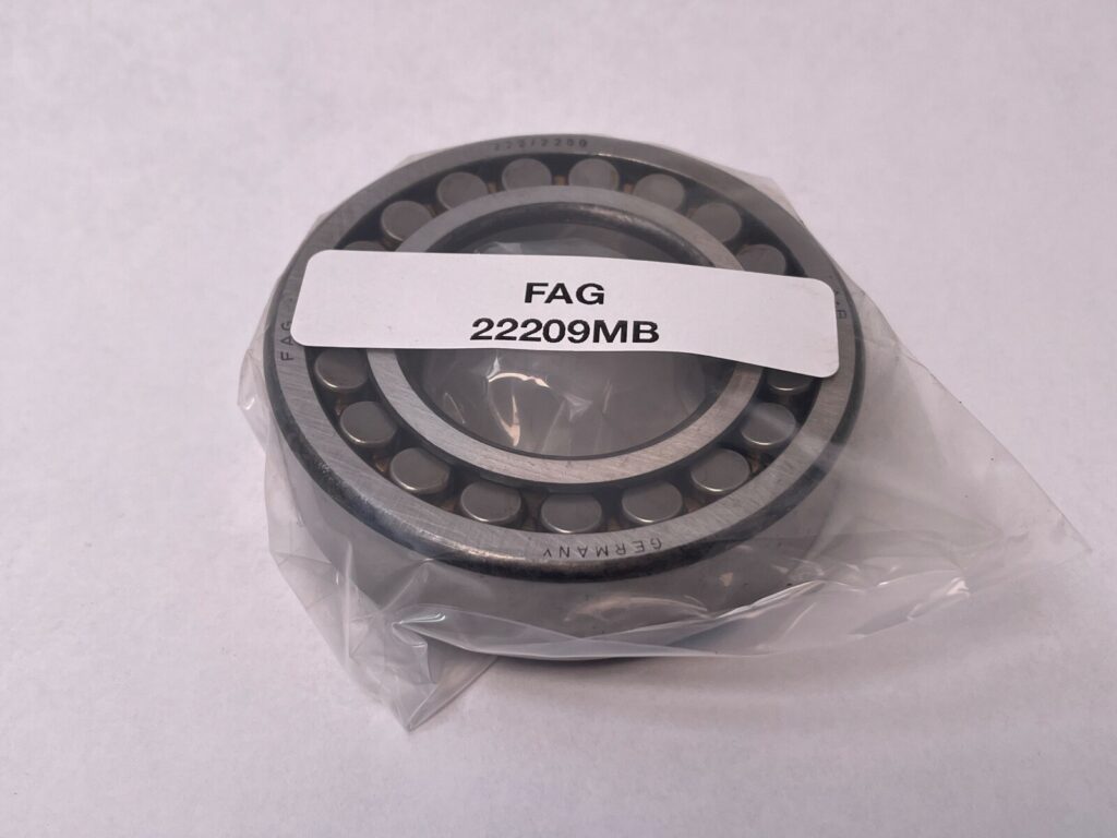 Spherical Roller Bearing – Straight Bore, 45 mm ID, 85 mm OD, 23 mm Width, Open, C3 Internal clearance