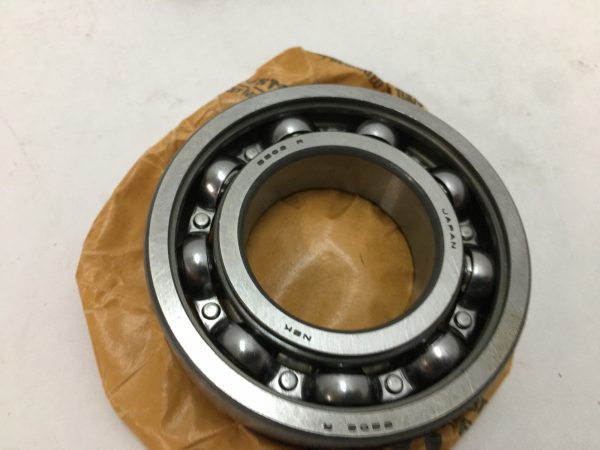 Ball bearing – Straight Bore, 40 mm ID, 80 mm OD, 18 mm Width, Open, With Snap Ring.