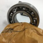 Ball bearing – Straight Bore, 40 mm ID, 80 mm OD, 18 mm Width, Open, With Snap Ring.