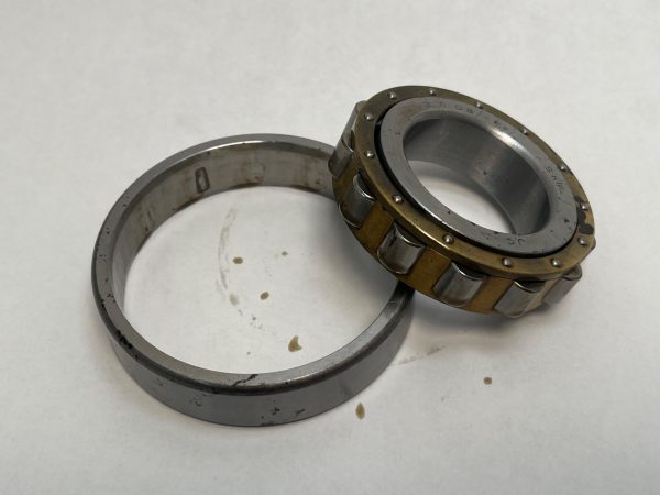 SKF N-208-M/P5 Bearing 40x80x18 mm N208 N-208-M-P5-C781 USA