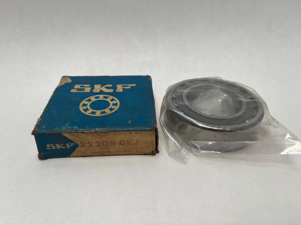Spherical Roller Bearing – Tapered Bore, 45 mm ID, 85 mm OD, 23 mm Width, Open, CN Internal clearance