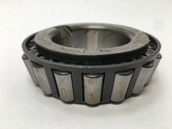 Tapered Roller Bearing (Single Cone) – 2.1250 in Bore, 1.1542 in Cone Width, class 3, Case-Carburized Steel with keyway.