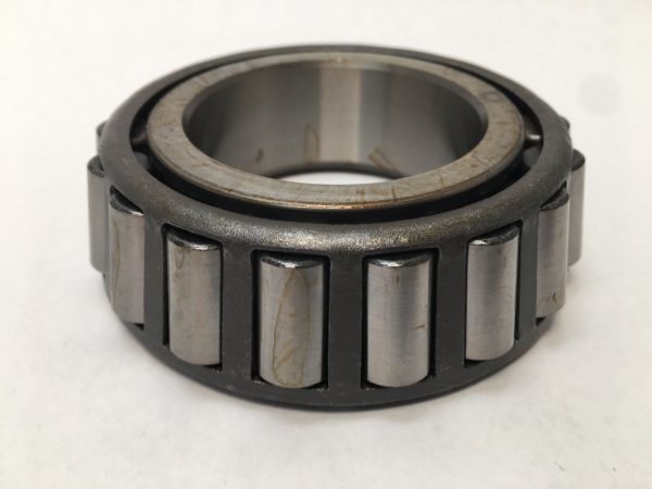 Tapered Roller Bearing (Single Cone) – 2.1250 in Bore, 1.1542 in Cone Width, class 3, Case-Carburized Steel with keyway.
