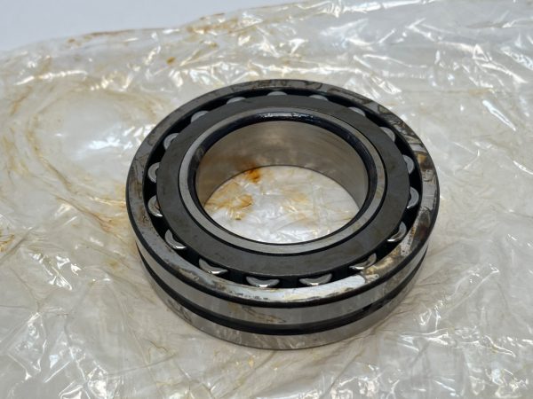 Spherical Roller Bearing – Tapered Bore, 50 mm ID, 90 mm OD, 23 mm Width, Open, Normal Internal Clearance.