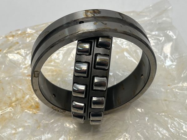 Spherical Roller Bearing – Tapered Bore, 50 mm ID, 90 mm OD, 23 mm Width, Open, Normal Internal Clearance.