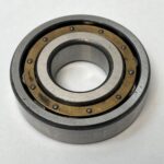 SKF 20306M Single Row Spherical Roller Bearing (Barrel type). 30mm ID 72mm OD 19mm Width. Machined Brass Cage (M). Self-aligning capability.
