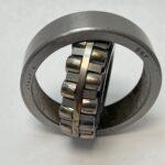 Spherical Roller Bearing – Straight Bore, 40 mm ID, 90 mm OD, 23 mm Width, Open, CN Internal clearance
