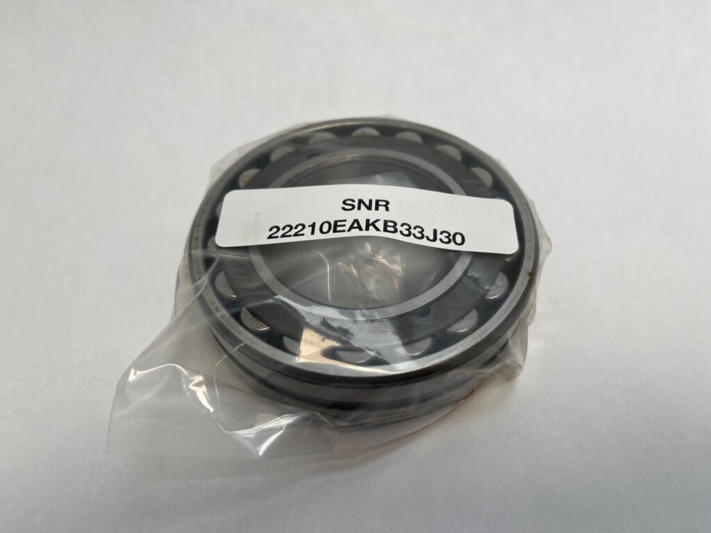 Spherical Roller Bearing – Tapered Bore, 50mm ID, 90mm OD, 23mm Width, Open, C3 Internal clearance.