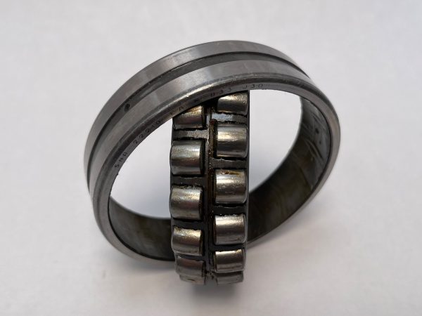 Spherical Roller Bearing – Tapered Bore, 50mm ID, 90mm OD, 23mm Width, Open, C3 Internal clearance.