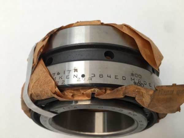 Tapered Roller Bearing – 2.2500 in Bore, 3.9370 in Cup Outer Diameter, class 2, Case-Hardened Steel.