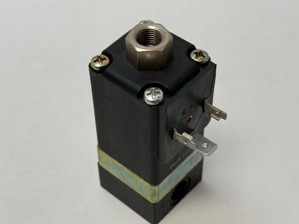 Pneumax S22 Solenoid Valve S-22 110V 50Hz 10bar