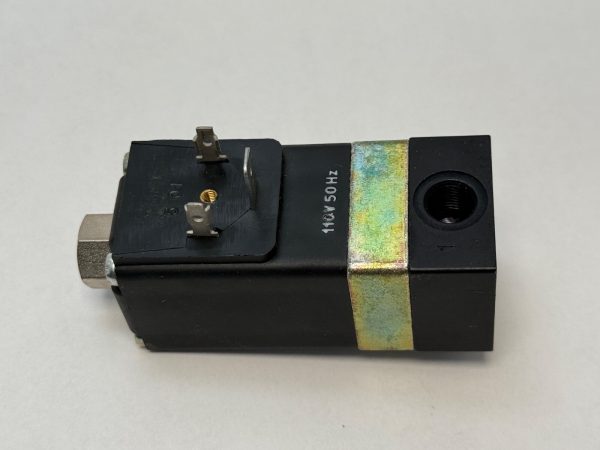 Pneumax S22 Solenoid Valve S-22 110V 50Hz 10bar