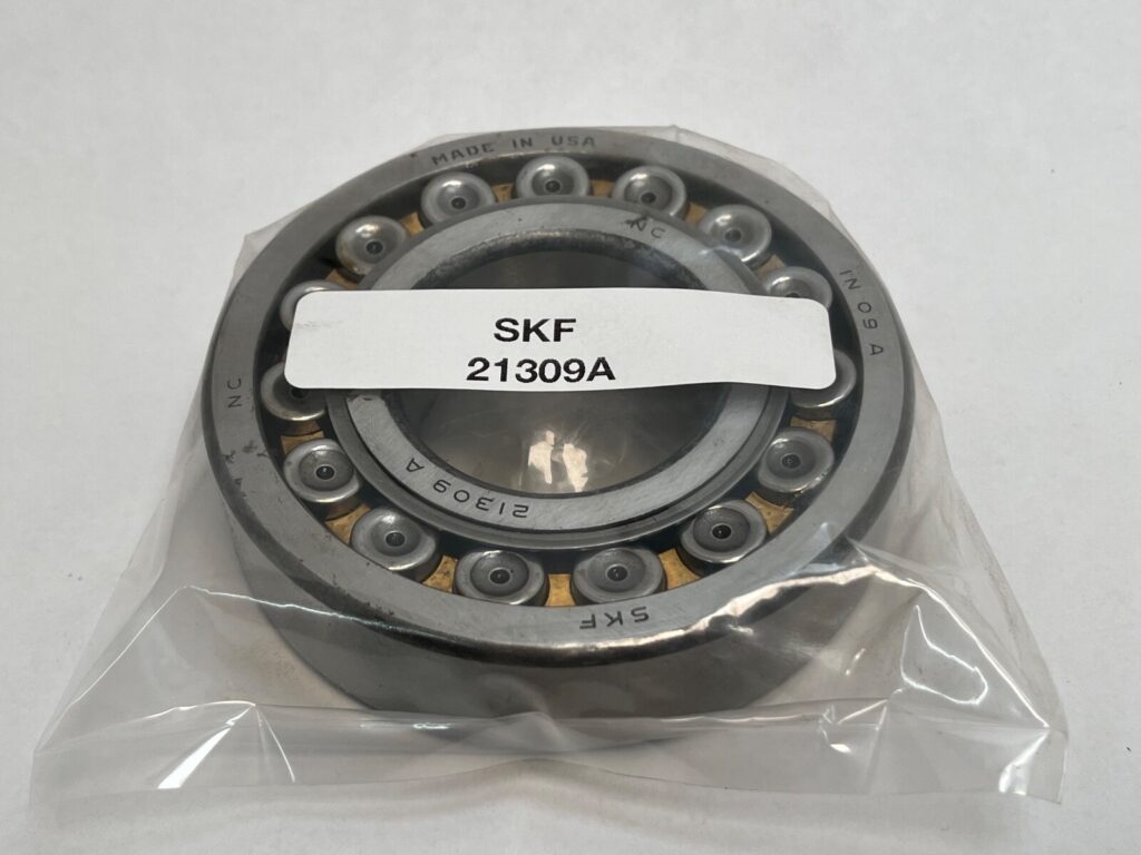 Spherical Roller Bearing – Straight Bore, 45 mm ID, 100 mm OD, 25 mm Width, Open, CN Internal clearance