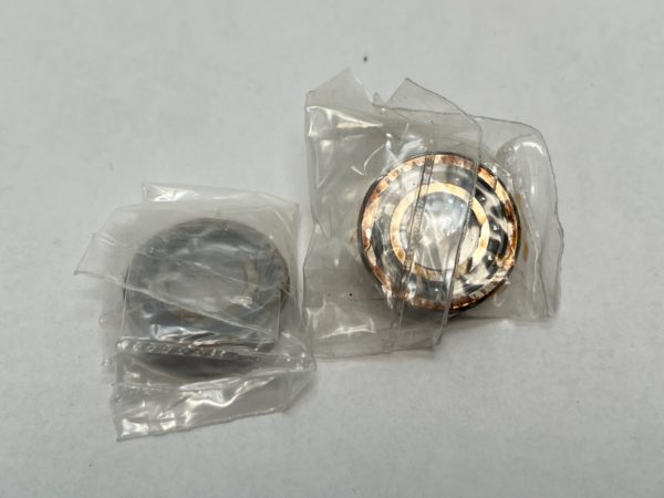 Angular Contact Ball Bearing – 10 mm ID, 22 mm OD, 6 mm Width, Open, 15° Contact Angle, Light Preload.