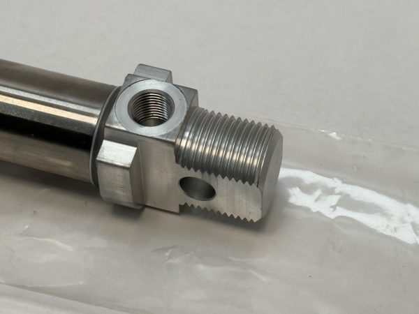 Rexroth 0822433202 Pneumatic Cylinder 0-822-433-202 10bar