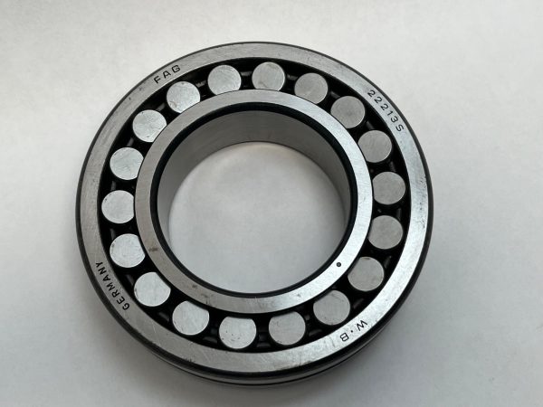 Spherical Roller Bearing – Straight Bore, 65 mm ID, 120 mm OD, 31 mm Width, Open, CN Internal clearance