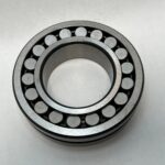 Spherical Roller Bearing – Straight Bore, 65 mm ID, 120 mm OD, 31 mm Width, Open, CN Internal clearance