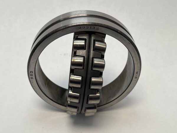 Spherical Roller Bearing – Straight Bore, 65 mm ID, 120 mm OD, 31 mm Width, Open, CN Internal clearance