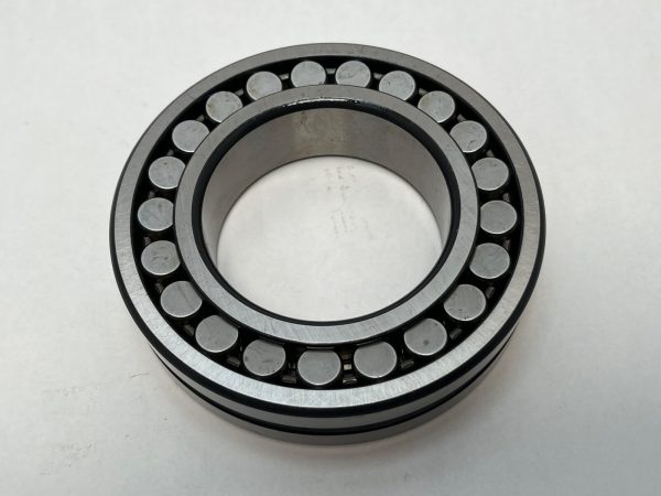 Spherical Roller Bearing – Straight Bore, 75 mm ID, 130 mm OD, 31 mm Width, Open, CN Internal clearance