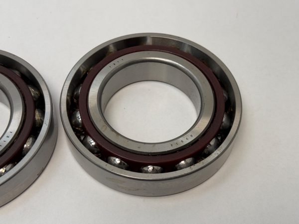 Angular Contact Ball Bearing – Straight Bore, 55 mm ID, 100 mm OD, 21 mm Width, Open, 15° Contact Angle, Light Preload.