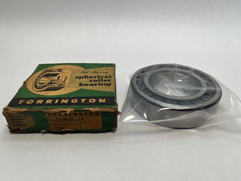 Spherical roller bearing – Straight Bore, 55 mm ID, 100 mm OD, 25 mm Width, Open, CN Internal clearance.