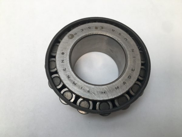 Tapered Roller Cone – 1-5/8″ Bore, 1.1772″ Cone Width, class 3, Case-Carburized Steel.