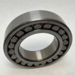 Spherical Roller Bearing – Straight Bore, 75 mm ID, 130 mm OD, 31 mm Width, Open, CN Internal clearance.