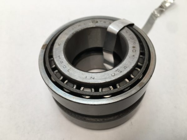 Tapered Roller Bearing – 1.3770 in Bore, 0.7710 in Cone Width, 2.7170 Cup Outer Diameter, class 2, Case-Hardened Steel.