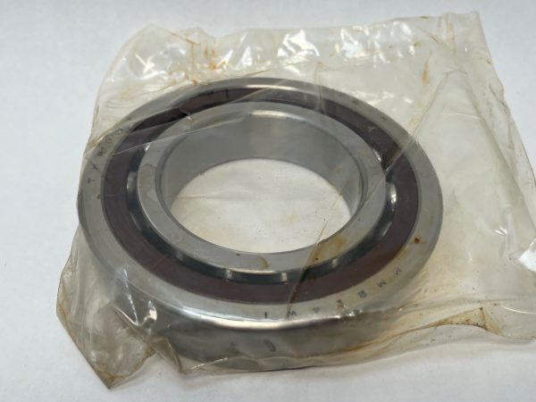 Angular Contact Ball Bearing – Straight Bore, 70 mm ID, 125 mm OD, 24 mm Width, Open, 15° Contact Angle.