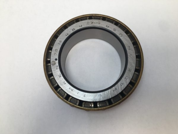 Tapered Roller Cup – 2-3/4″ Bore, class 3, Case-Carburized Steel.