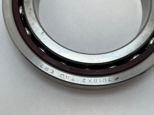 Angular Contact Ball Bearing – Straight Bore, 90 mm ID, 140 mm OD, 24 mm Width, Open, 15° Contact Angle, Light Preload.