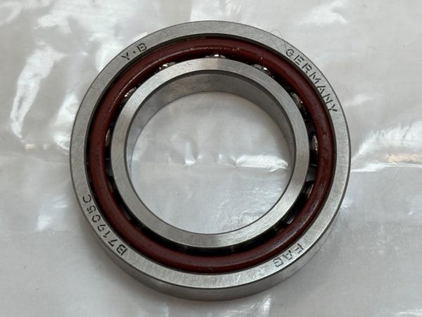 FAG 71905TGP4 Angular Bearing 7905 B-71905-C-T-P4-UL 25x49x9 mm
