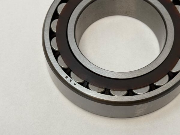 Spherical Roller Bearing – Tapered, 55 mm ID, 100 mm OD, 25 mm Width, Open, CN