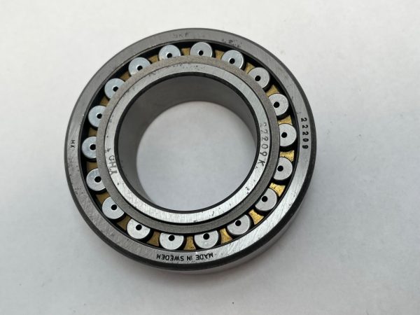 Spherical Roller Bearing – Tapered Bore, 45 mm ID, 85 mm OD, 23 mm Width, Open, CN Internal clearance.