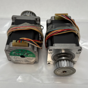 Sanyo 103H7126-0440 Stepper Motor 103H71260440 2 Pcs