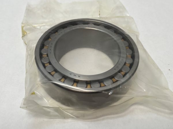 Cylindrical Roller Bearing – Tapered Bore, 55 mm ID, 90 mm OD, 26 mm Width, 2 Row, C1 Internal clearance.