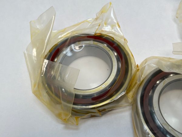 Angular Contact Ball Bearing – Straight Bore, 50 mm ID, 90 mm OD, 20 mm Width, Open, 15° Contact Angle.
