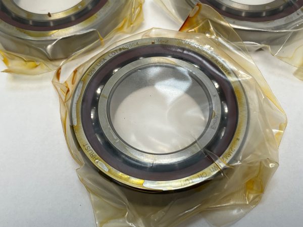 Angular Contact Ball Bearing – Straight Bore, 50 mm ID, 90 mm OD, 20 mm Width, Open, 15° Contact Angle.