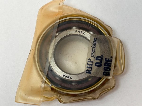 Angular Contact Ball Bearing – Straight Bore, 25 mm ID, 52 mm OD, 15 mm Width, Open, 25° Contact Angle, Medium Preload.