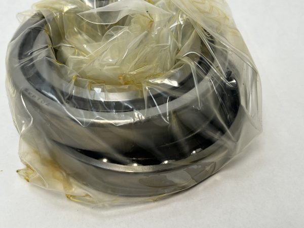 Super Precision Angular Contact Ball Bearing – Straight Bore, 70 mm ID, 110 mm OD, 20 mm Width, Open, 25° Contact Angle, Universal Light Preload.