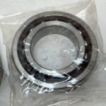 Super Precision Angular Contact Ball Bearing – Straight Bore, 55 mm ID, 100 mm OD, 21 mm Width, Open, 15° Contact Angle, Universal Pairing, Heavy Preload.