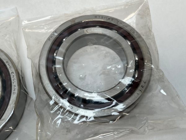 Super Precision Angular Contact Ball Bearing – Straight Bore, 55 mm ID, 100 mm OD, 21 mm Width, Open, 15° Contact Angle, Universal Pairing, Heavy Preload.
