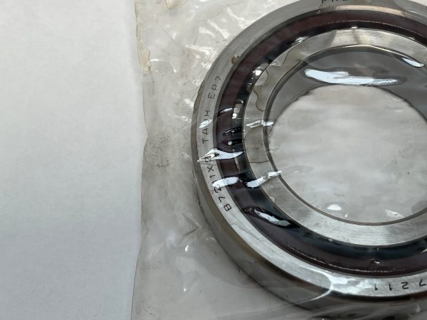 Super Precision Angular Contact Ball Bearing – Straight Bore, 55 mm ID, 100 mm OD, 21 mm Width, Open, 15° Contact Angle, Universal Pairing, Heavy Preload.