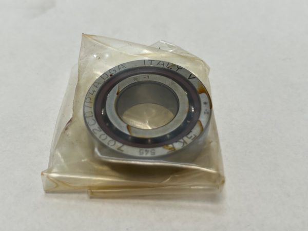 Angular contact bearings – 17 mm ID, 35 mm OD, 10 mm Width, Open, 15°, Light preload.