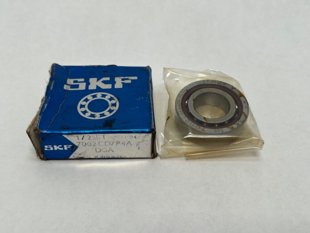 Angular contact bearings – 17 mm ID, 35 mm OD, 10 mm Width, Open, 15°, Light preload.